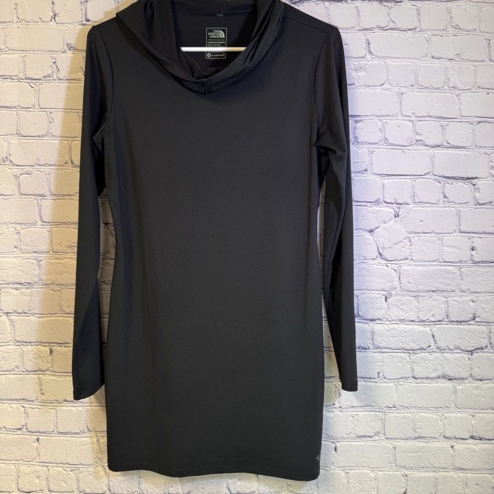 North Face Hooded Tunic Tee Shirt Black  Small  31"Long  EUC